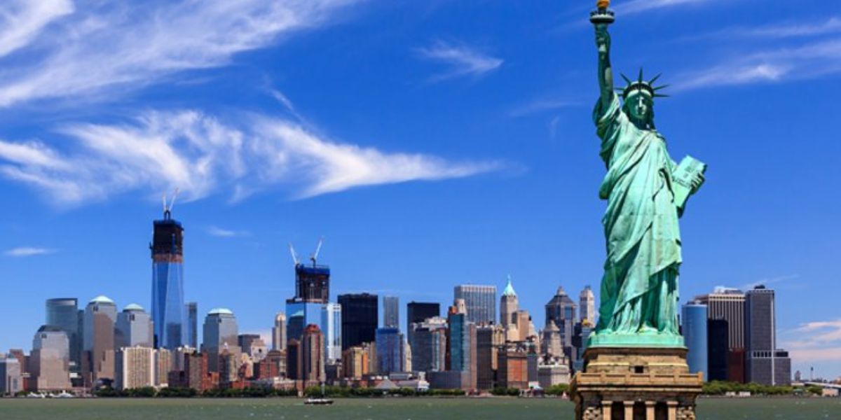 10 Iconic Things New York is Famous, You Must Visit There!