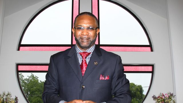 FAITH! The Unforgettable Day an Alabama Pastor Shared His AIDS Status with the Congregation (1)