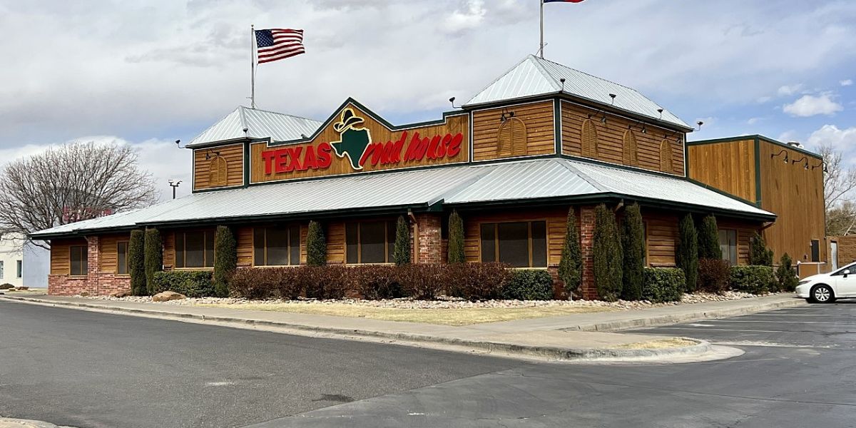 Lubbock's Surprise Makeover Anticipation Builds for Old Texas Roadhouse Site