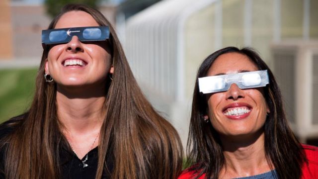Seeing Safely Tips on Guarding Your Eyes During a Total Solar Eclipse (1)