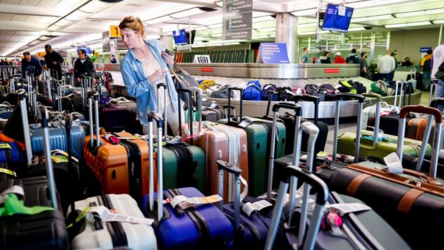 _America's Airports Advise Against Using This Type of Suitcase, Don't Miss And Check Now! (1)