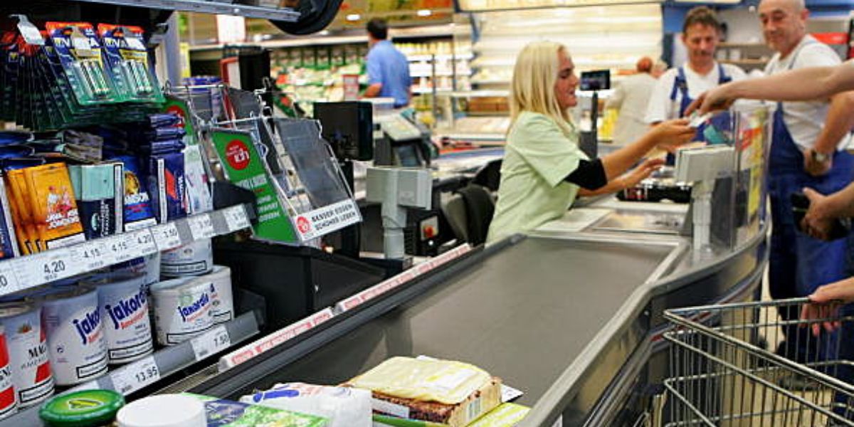 Everything's Not Bigger in Texas Grocery Store Voted Among the Worst in the U.S.