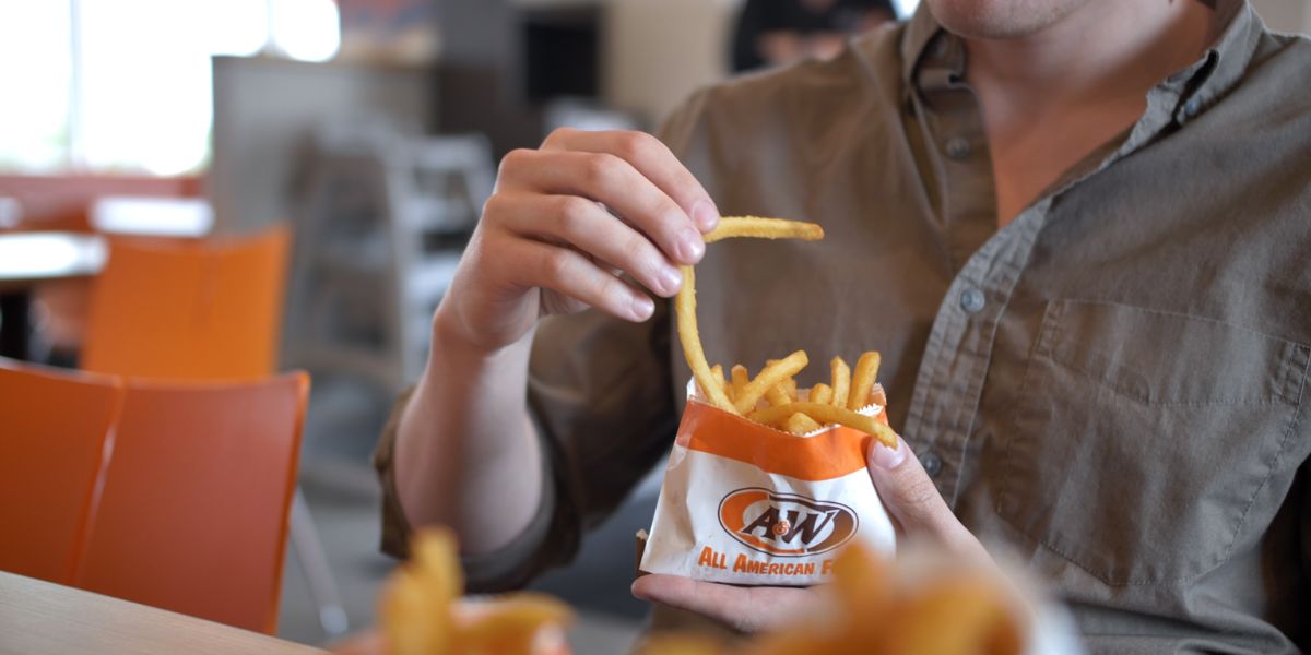 How an Ohio Restaurant Became the Ultimate Destination for French Fry Lovers in the USA