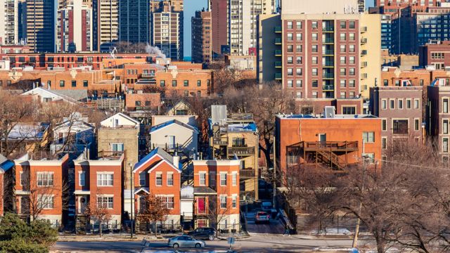 The Unequal Economic Landscape of Chicago's Neighborhoods Factors Effect (1)