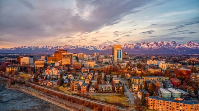 Top 6 Places To Live In Alaska (1)