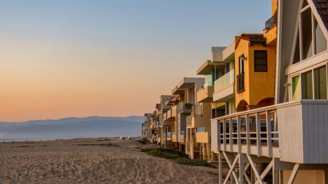 Top 6 Worst Places To Live in California (1)